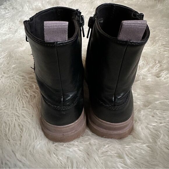 ZARA black chunky chelsea boot - Picture 2 of 5